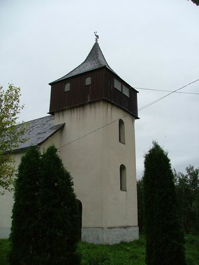 A ládbesenyői református templom