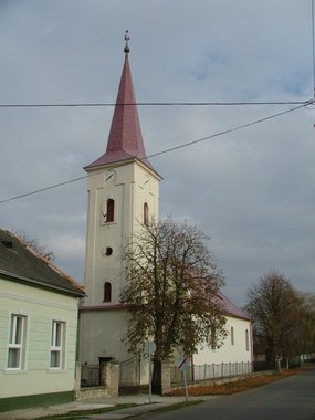 A taktaharkányi református templom
