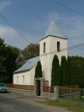 A füzérkomlósi református templom